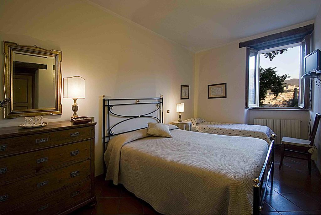 Albergo Villa Cristina Сполето Экстерьер фото